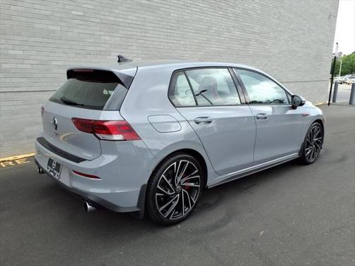 2024 Volkswagen Golf GTI 2.0T S DSG