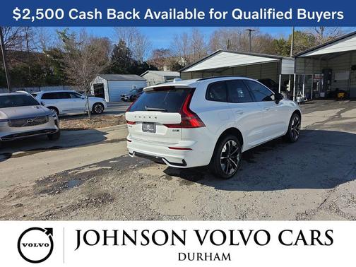 2026 Volvo XC60 B5 Ultra