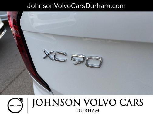 Crystal White Pearl 2026 Volvo XC90 Ultra, B6 AWD Gas (mild hybrid), Gasoline, Bright, 7 Seats