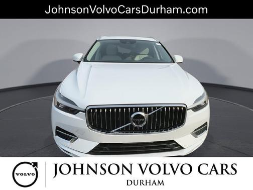 Crystal White Metallic 2021 Volvo XC60 Recharge Plug-In Hybrid T8 Inscription