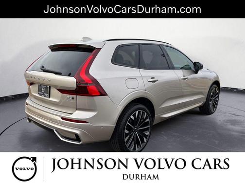 2026 Volvo XC60 B5 Ultra