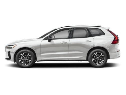 Crystal White Metallic 2026 Volvo XC60 B5 Ultra