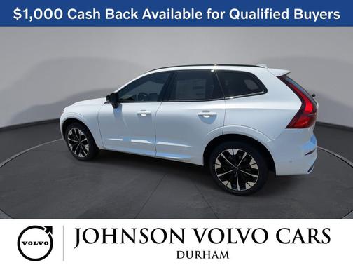 Crystal White Metallic 2026 Volvo XC60 B5 Ultra