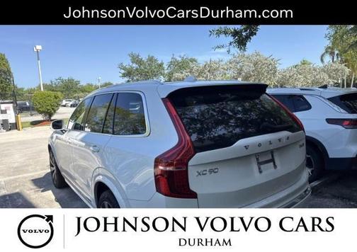 Crystal White Metallic 2024 Volvo XC90 B6 Ultimate Bright Theme 7-Seater