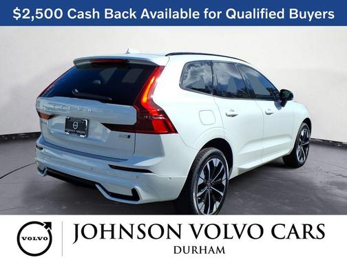 2026 Volvo XC60 B5 Plus