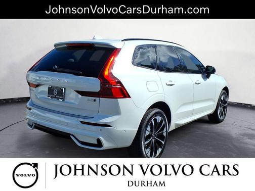 2026 Volvo XC60 B5 Plus
