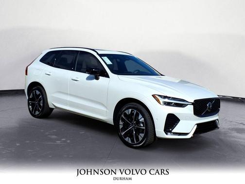 2026 Volvo XC60 B5 Plus
