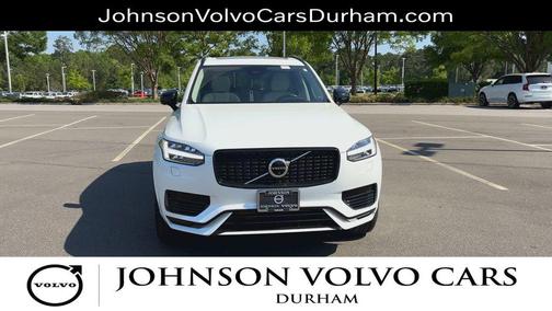 2023 Volvo XC90 Recharge Plug-In Hybrid T8 Ultimate Dark Theme 7-Seater