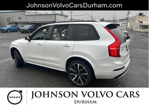 2023 Volvo XC90 Recharge Plug-In Hybrid T8 Ultimate Dark Theme 7-Seater