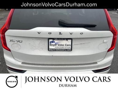 2023 Volvo XC90 Recharge Plug-In Hybrid T8 Ultimate Dark Theme 7-Seater