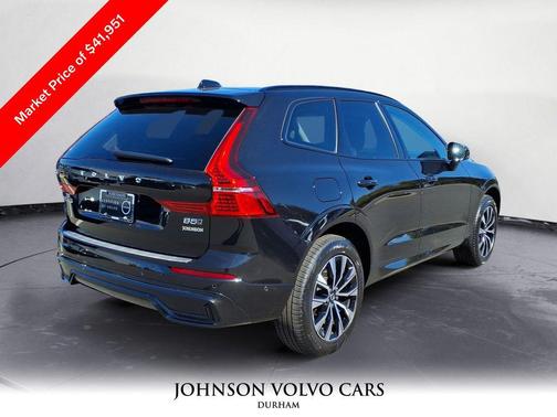 2024 Volvo XC60 B5 Plus Dark Theme