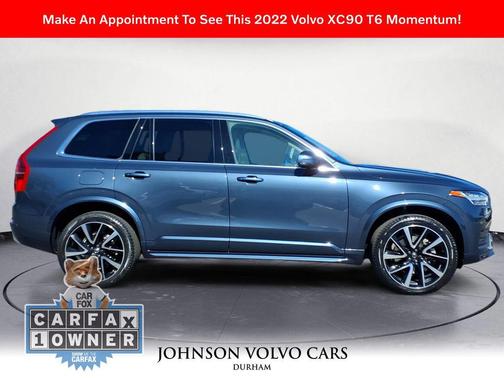 2022 Volvo XC90 T6 Momentum