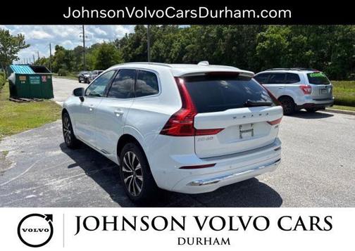 Crystal White Metallic 2023 Volvo XC60 B5 Plus Bright Theme