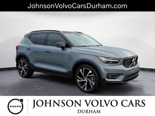2021 Volvo XC40 T5 R-Design