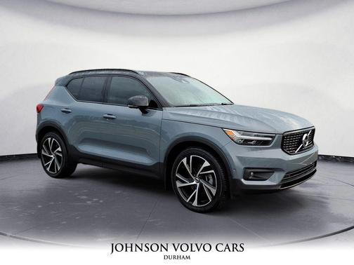 2021 Volvo XC40 T5 R-Design