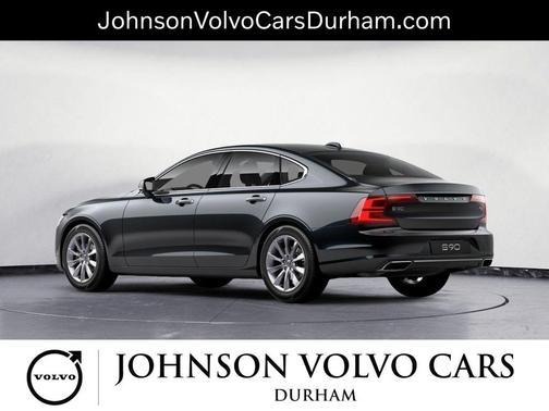 2017 Volvo S90 T6 Momentum