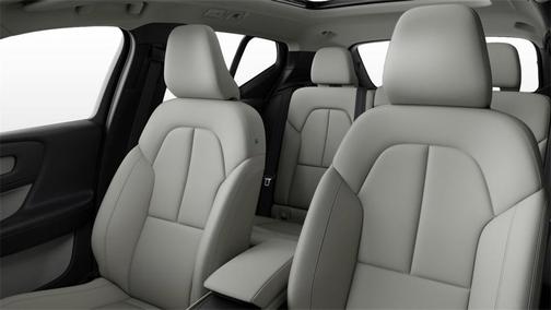 2026 Volvo XC40 Ultra, B5 AWD Gas (mild hybrid), Dark