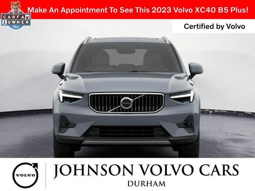 2023 Volvo XC40 B5 Plus Bright Theme