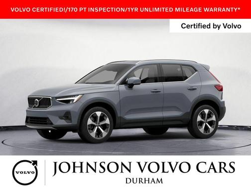 2023 Volvo XC40 B5 Plus Bright Theme