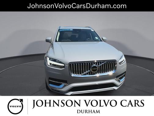 Vapour Grey Metallic 2024 Volvo XC90 B5 Core Bright Theme