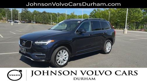 2016 Volvo XC90 T6 Momentum