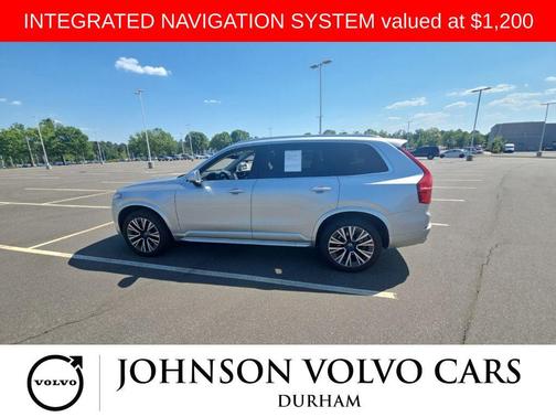 Bright Silver Metallic 2020 Volvo XC90 T5 Momentum