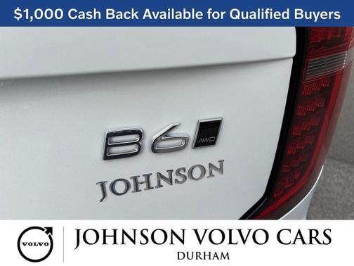 Crystal White Pearl 2026 Volvo XC90 Ultra, B6 AWD Gas (mild hybrid), Gasoline, Bright, 7 Seats