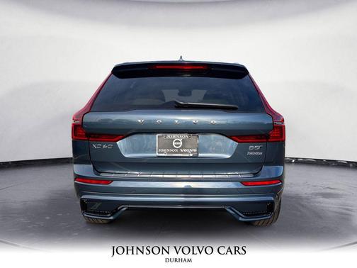 2026 Volvo XC60 B5 Ultra