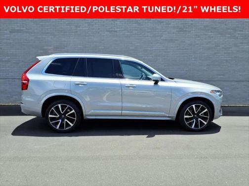 2023 Volvo XC90 B5 Plus