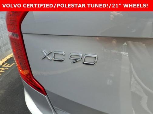 2023 Volvo XC90 B5 Plus