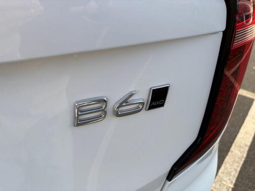 2026 Volvo XC90 Ultra, B6 AWD Gas (mild hybrid), Gasoline, Bright, 7 Seats