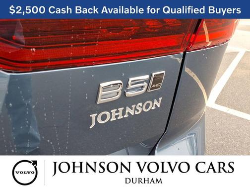 2026 Volvo XC60 B5 Ultra