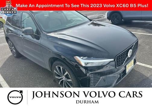 Onyx Black Metallic 2023 Volvo XC60 B5 Plus Dark Theme