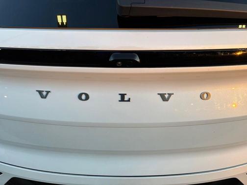 2025 Volvo EX90 Twin Motor Ultra