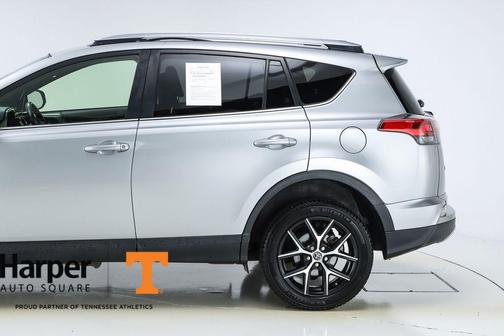 2018 Toyota RAV4 SE