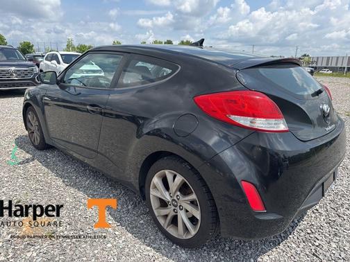 2017 Hyundai Veloster Base