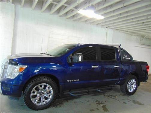 Deep Blue Pearl Metallic 2021 Nissan Titan SV
