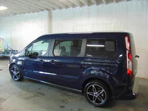 2018 Ford Transit Connect Titanium w/Rear Liftgate