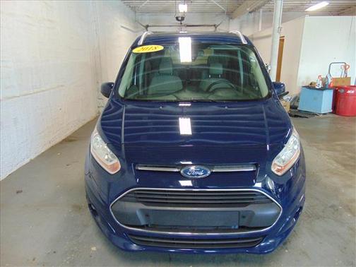 2018 Ford Transit Connect Titanium w/Rear Liftgate