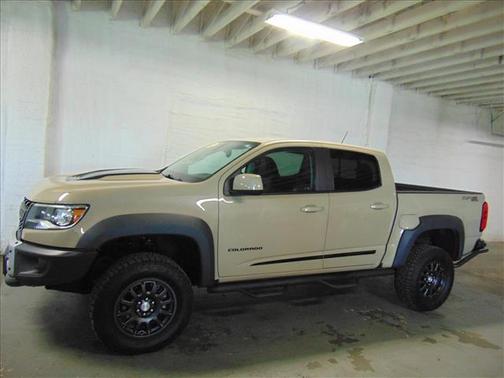 Sand Dune Metallic 2022 Chevrolet Colorado ZR2