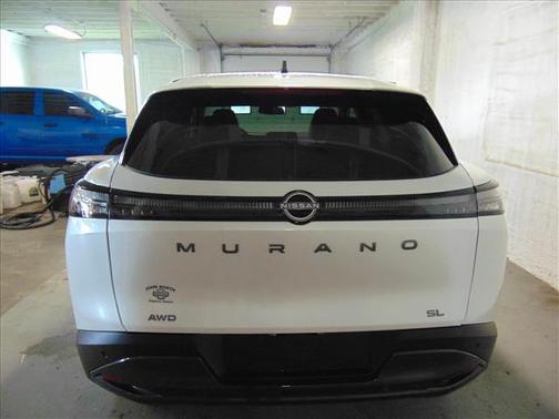 Everest White 2026 Nissan Murano SL