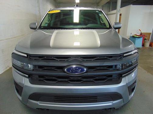 2022 Ford Expedition Max XLT