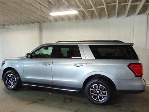 2022 Ford Expedition Max XLT