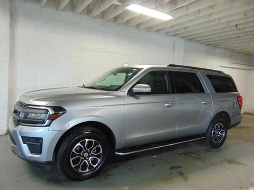 2022 Ford Expedition Max XLT