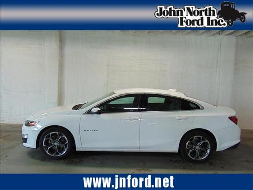 2022 Chevrolet Malibu FWD LT