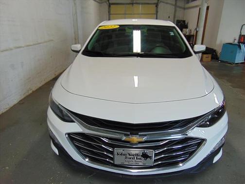 2022 Chevrolet Malibu FWD LT