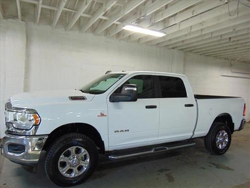 2023 RAM 2500 Big Horn Crew Cab 4x4 6'4' Box