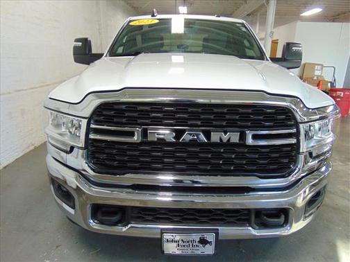 2023 RAM 2500 Big Horn Crew Cab 4x4 6'4' Box
