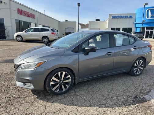 2020 Nissan Versa 1.6 SR