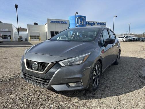 2020 Nissan Versa 1.6 SR